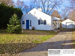 6764 Seward St, Omaha, NE 68104