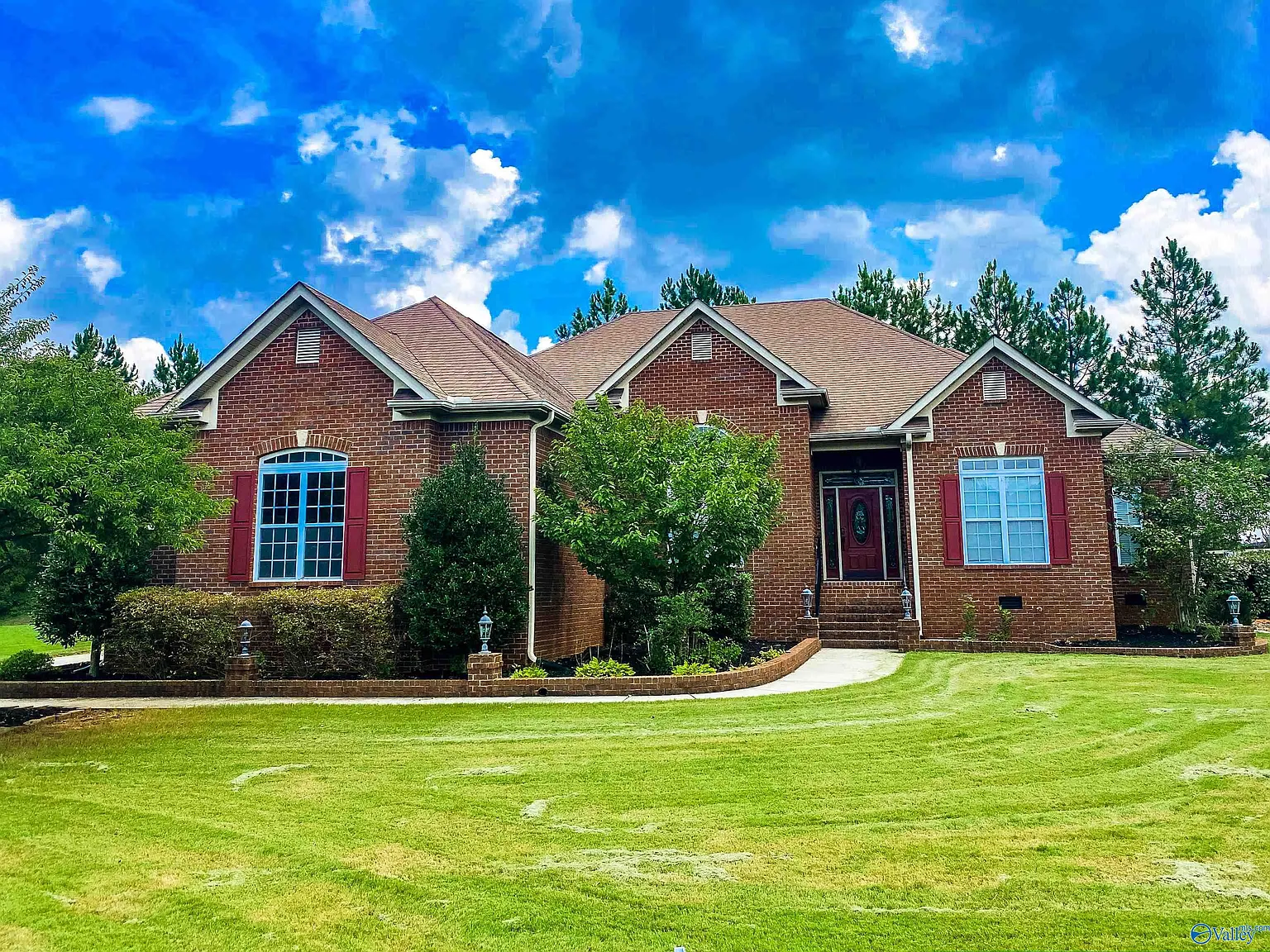 4 bed, 3.5 bath, 3110 sqft, $2,900 — Photo 1