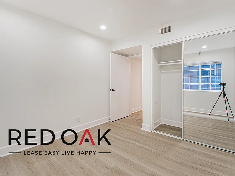 317 S Hamel Rd #B — Photo 24