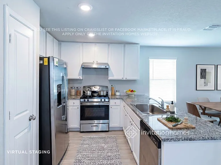 5449 Verdugos Palace — Photo 10