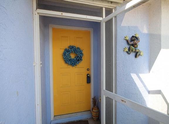 4th image of 208 NW 4th Ave