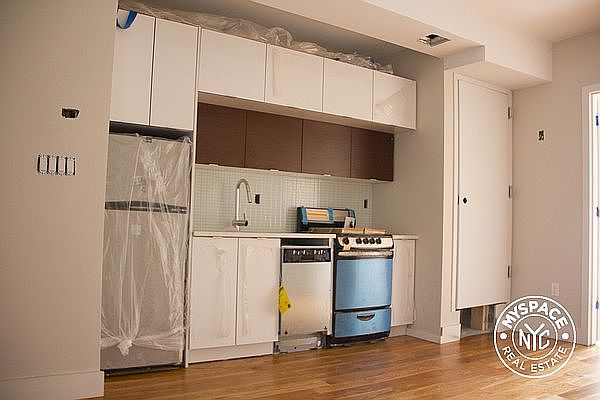 1st image of 64 Saint James Pl APT 1B