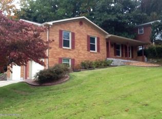 1531 Knight Rd, Louisville, KY 40216