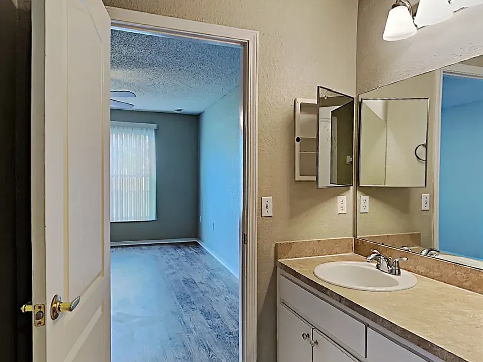 4041 Byrds Crossing Dr
