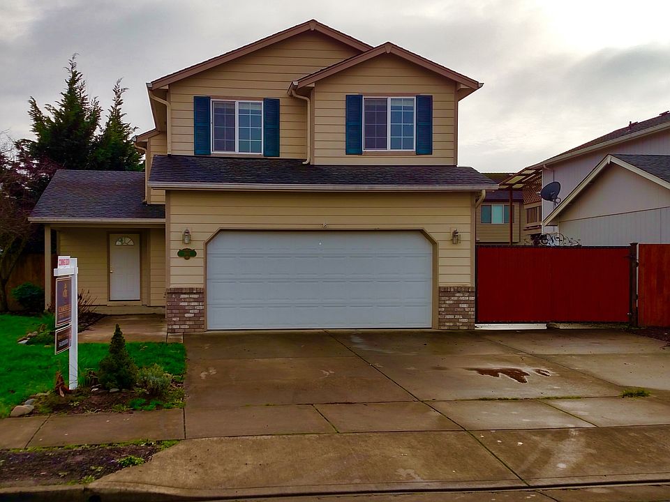 2nd image of 968 Tasha Way