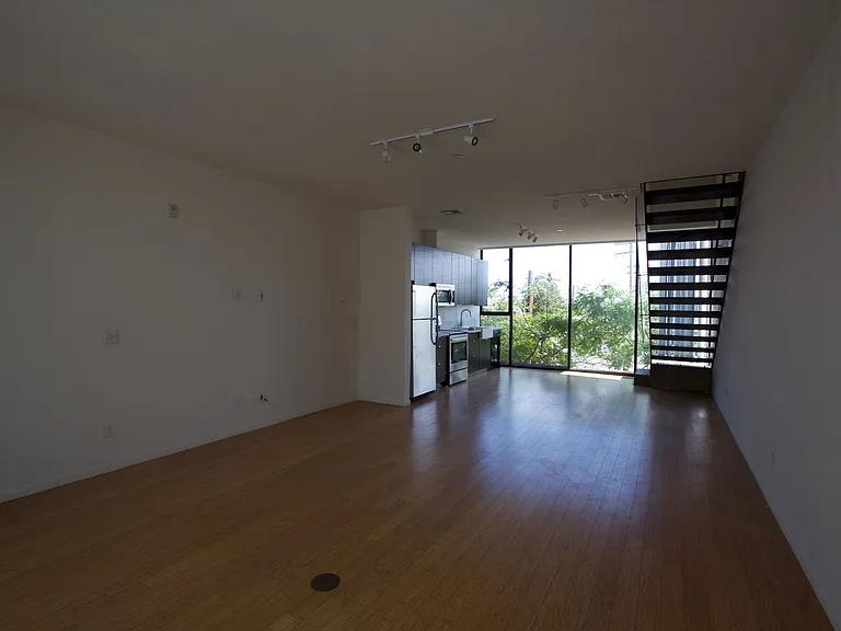 3000 Upas St — Photo 28