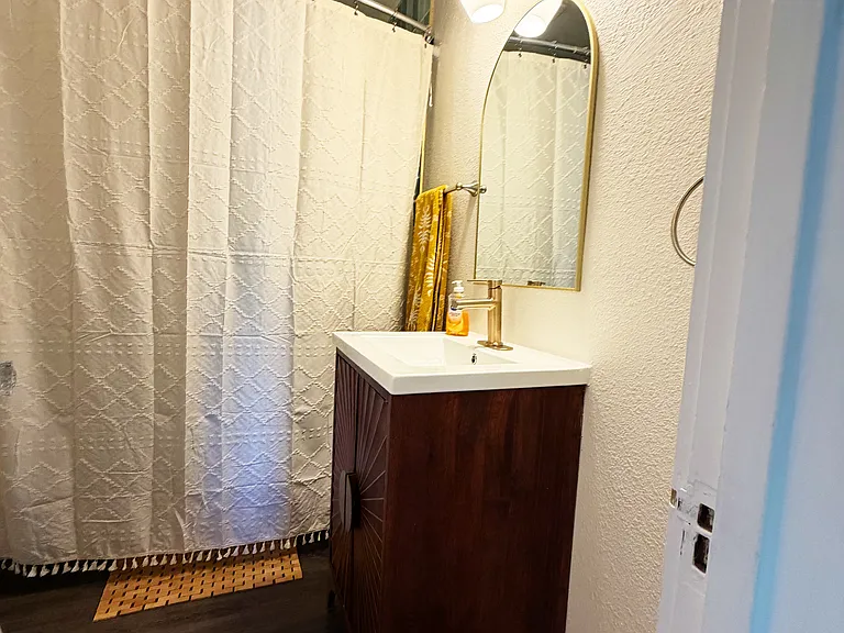 640 W Orman Ave — Photo 6