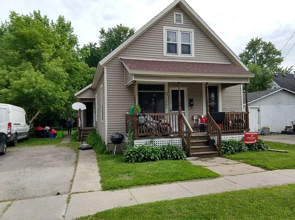 1420 Francis St, Port Huron, MI 48060