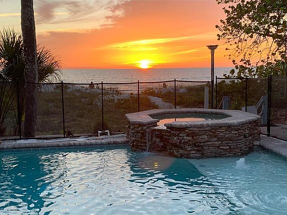 2nd image of 2308 Beach Trl