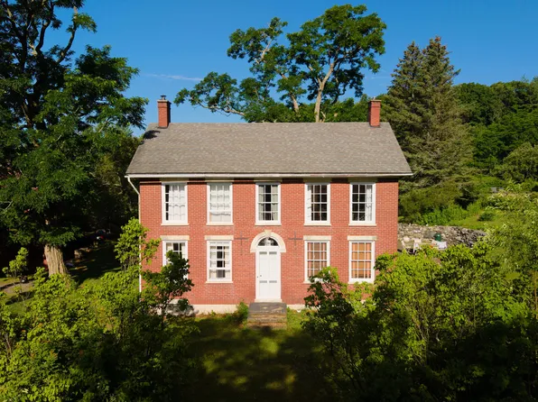 79 Cemetery Rd, East Chatham, NY 12060