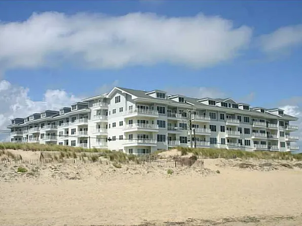 204 Sandbridge Rd Unit 403, Virginia Beach, VA 23456