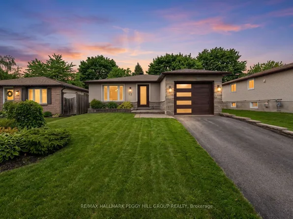 13 Coles St, Barrie, ON L4N 5W8