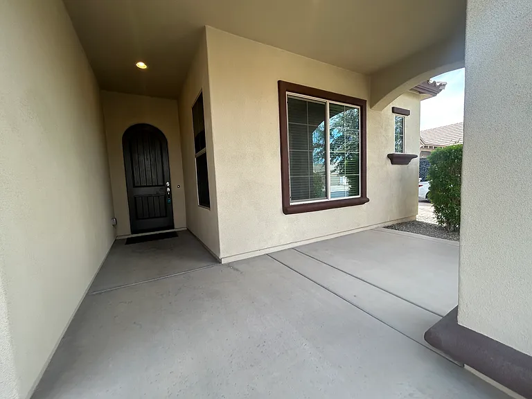 3841 E Powell Pl — Photo 5