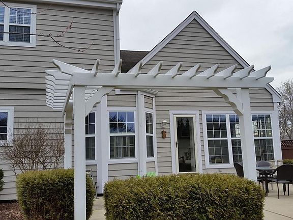 3rd image of 1011 Quietwood Ct