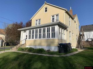 1029 N 6th St, Mankato, MN 56001