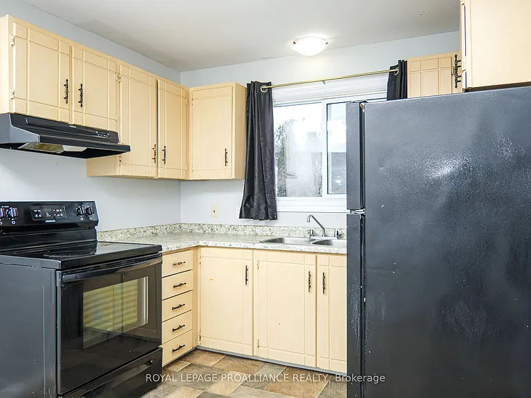 22 Pitt St #19 — Photo 12