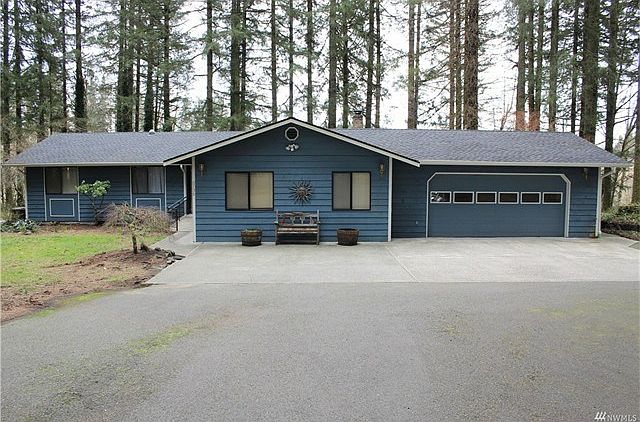 Welcome Home!!! 6738 Cavalier St SW ; 3 Beds ; 2.25 Baths ; 1,820 Square Feet ; 1.07 Acre Lot