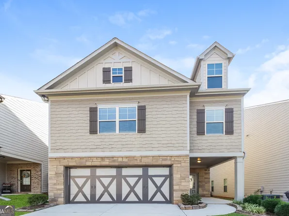 2225 Black Pebble Cir, Buford, GA 30519