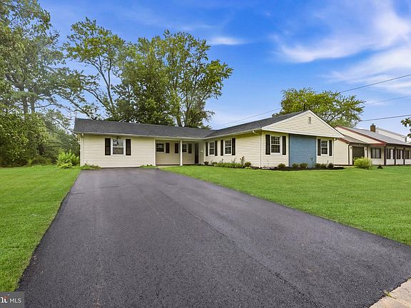 2nd image of 35 Eagen Ln