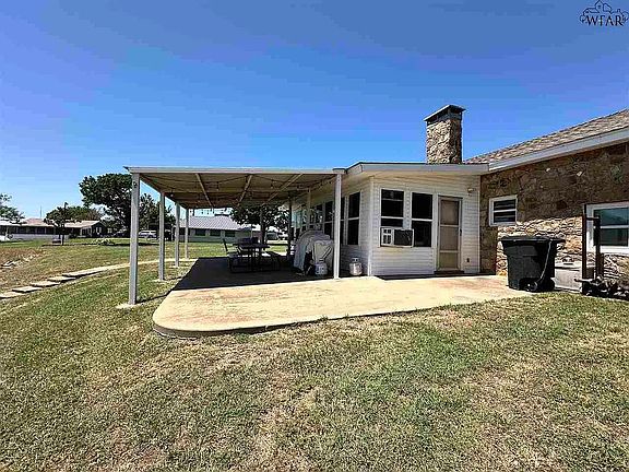 5th image of 668 Moonshine Cir
