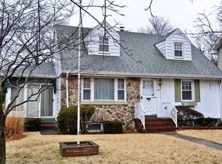 118 Waverly Pl, South Plainfield, NJ