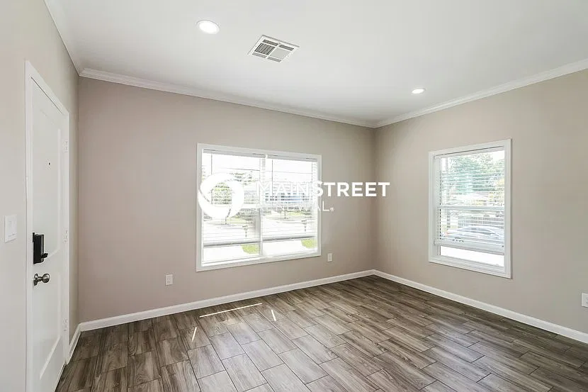 774 Dillard St — Photo 3
