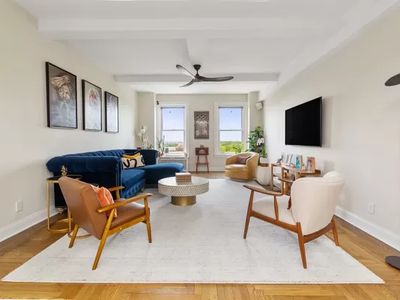 135 Eastern Pkwy APT 12G, Brooklyn, NY, 11238