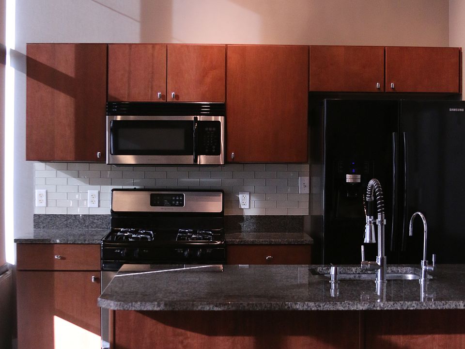 1st image of 353 W 4th St Unit 605