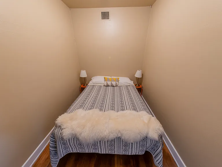The Marwood Apartments — Photo 15