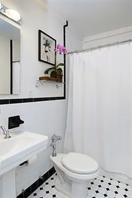 Sold by Douglas Elliman | media 28