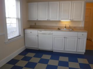 129 Galen St, Watertown, MA 02472