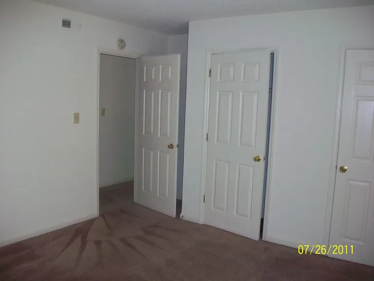 103 Calhoun St #13 — Photo 3