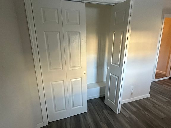 5th image of 81 Romaine Ave APT 1