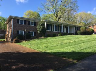 6831 Highland Park Dr, Nashville, TN 37205