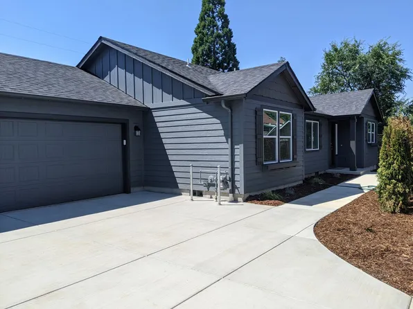 1540 7th St, Springfield, OR 97477