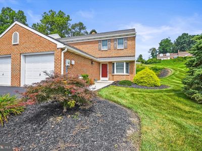 215 Wyntre Brooke Dr #1, York, PA, 17403