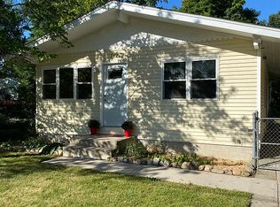 742 Rose St, Traverse City, MI 49686