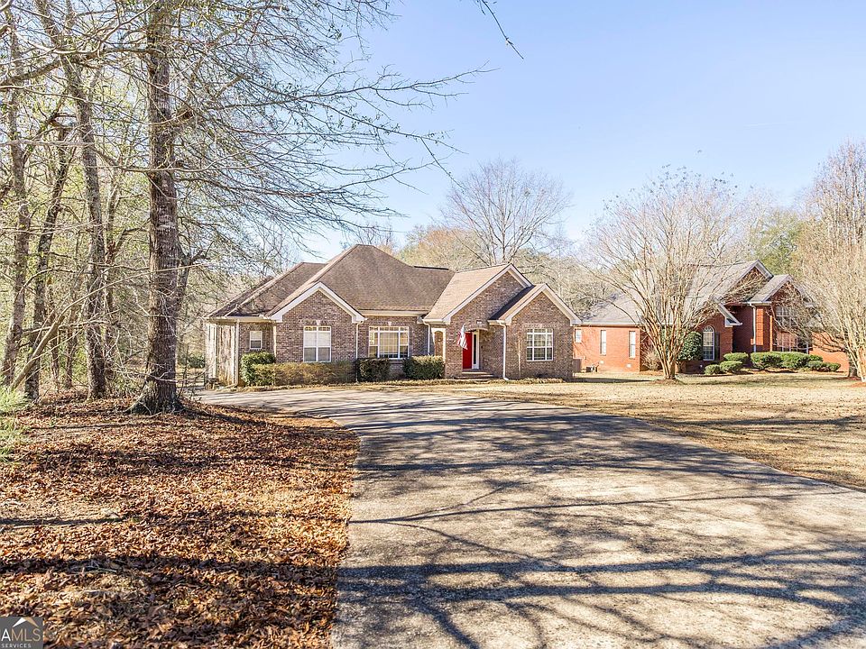 1st image of 126 Pineworth Pointe Dr