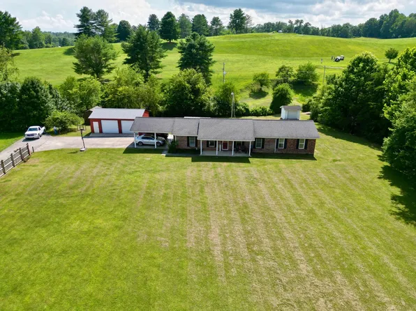 260 Putter Ln, Beattyville, KY 41311