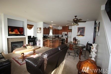 5th image of 2260 Simmons St Unit B