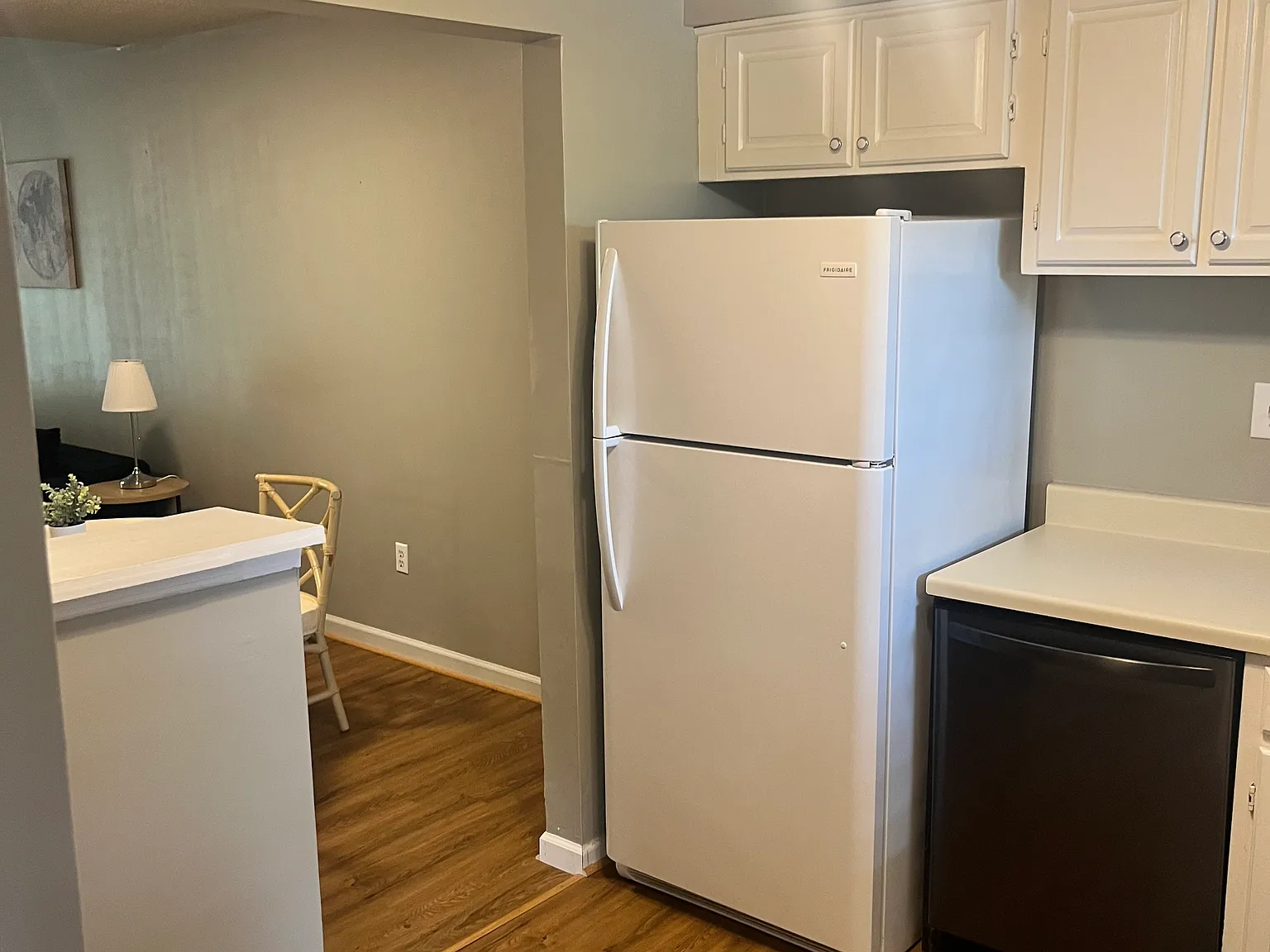 2 bed, 1065 sqft, $1,550 — Photo 3