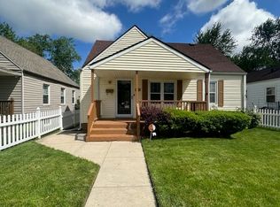2813 Westmoor St, South Bend, IN 46628