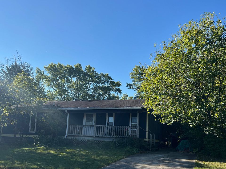 2nd image of 627 Brill Dr