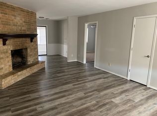 2202 Pin Oak Dr #A, Springdale, AR 72762