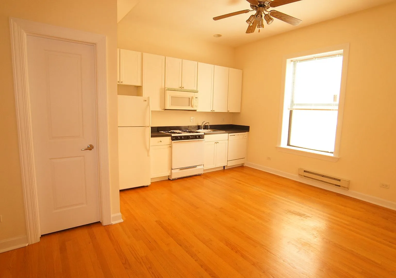 4715 N. Sheridan LLC — Photo 4
