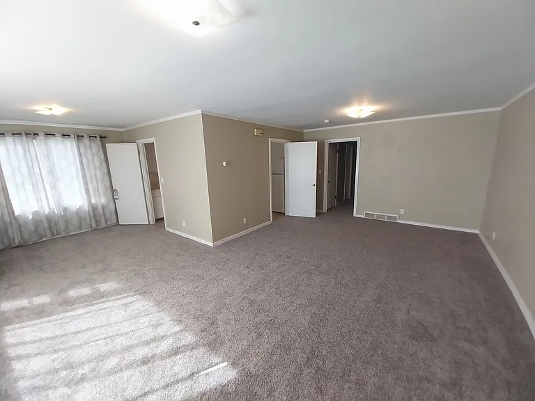 1608 Virginia Ln #1608 — Photo 4