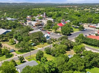 203 E Cypress St, Johnson City, TX 78636