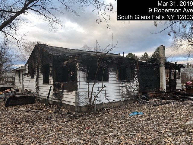 1st image of 9 Robertson Ave