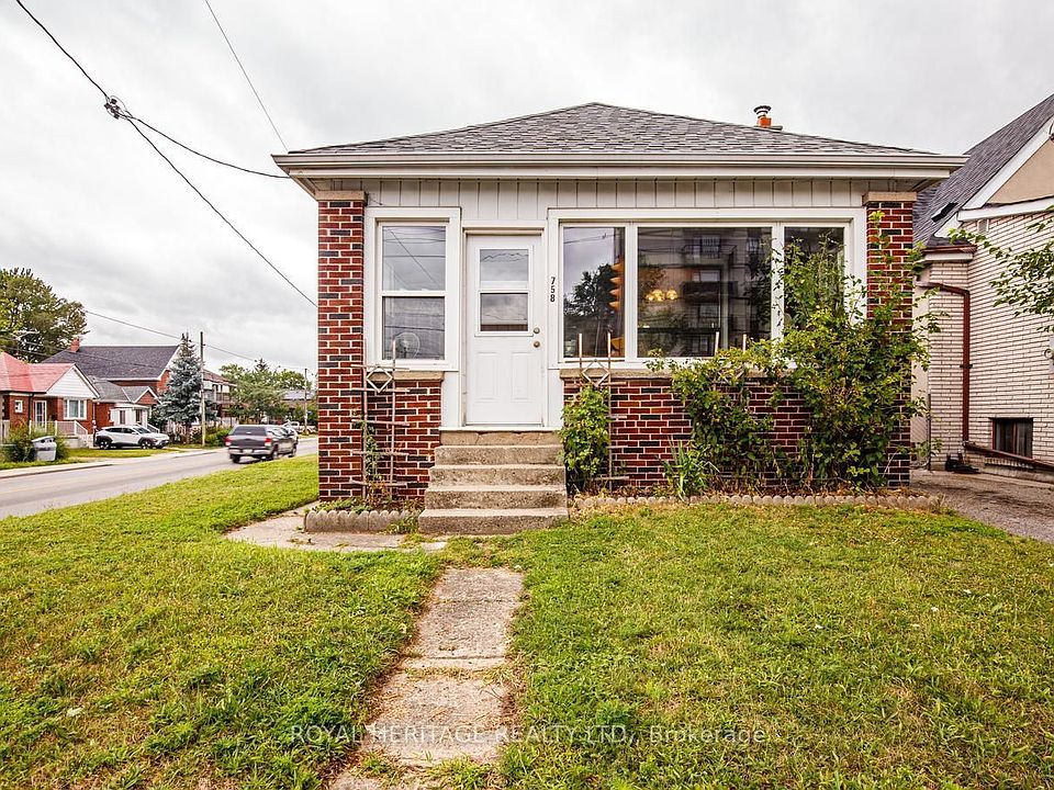 1st image of 758 Jane St