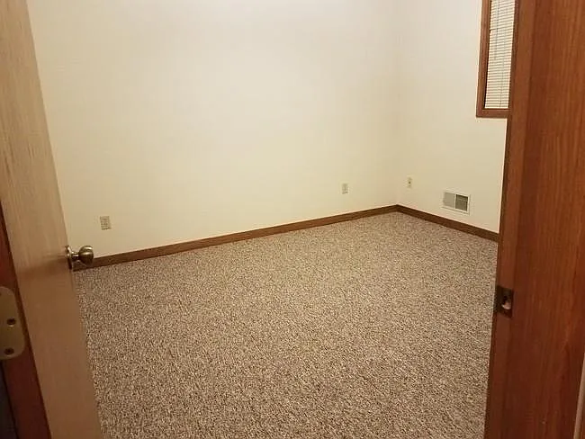 1100 Zblewski Dr #1100 — Photo 7